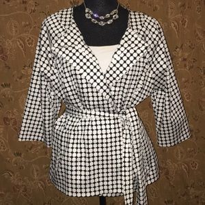 💕REDUCED💕 Black and White Covington Blazer